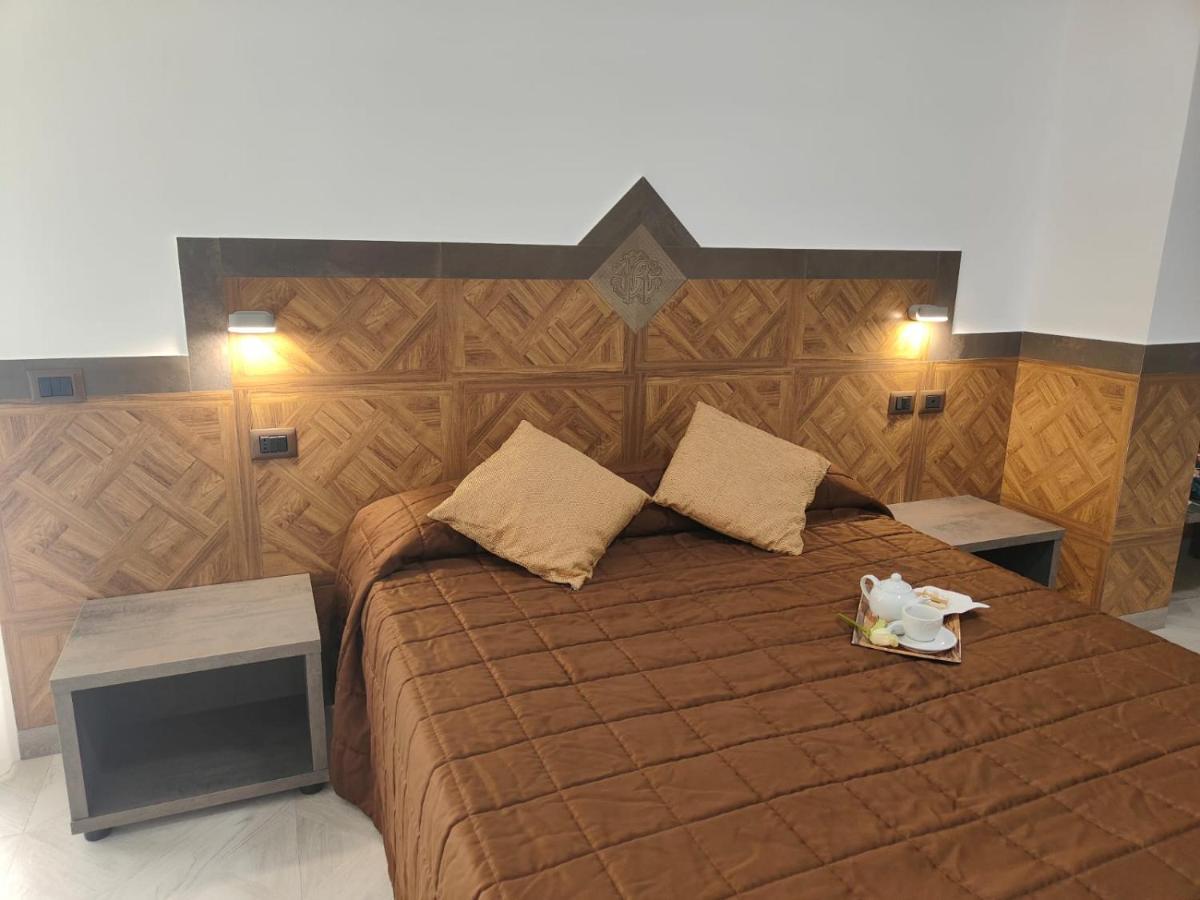 Hotel אבולי מראה חיצוני תמונה